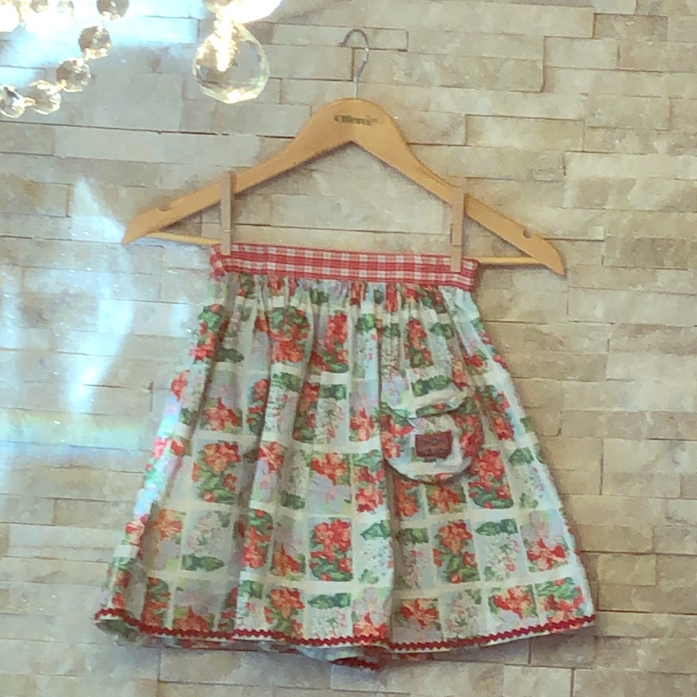 Cakewalk Girls Sz 134/US8-10 Flower Skirt